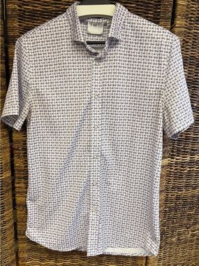 buki - Mens White Short-Sleeve Button-Down w/Blue Micro Print- Medium